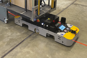 Small footprint allows to develop low profile robots to carry any type of shelves. Small footprint allows to develop low profile robots to carry any type of shelves.